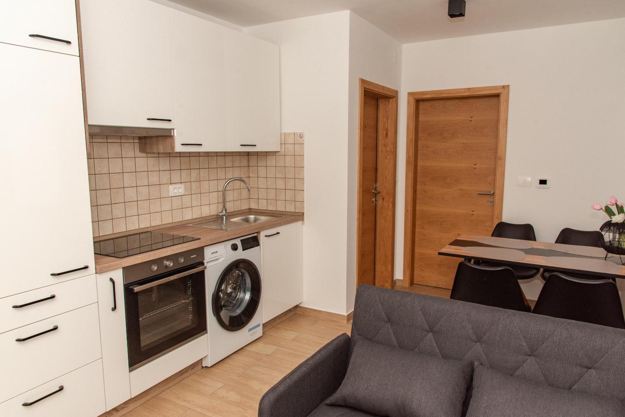Apartmaji Tinta Kanal Habitación foto